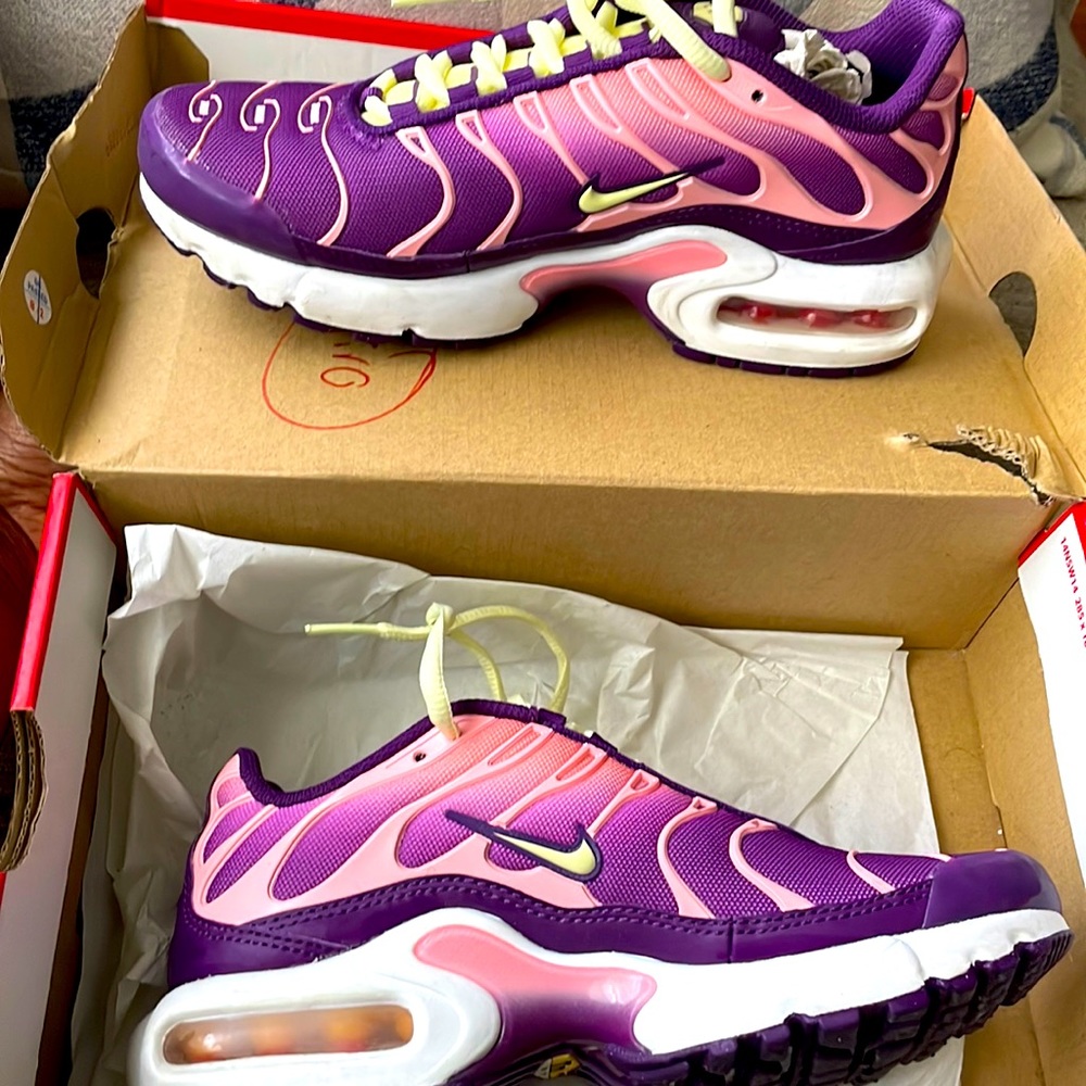 Nike Max Plus